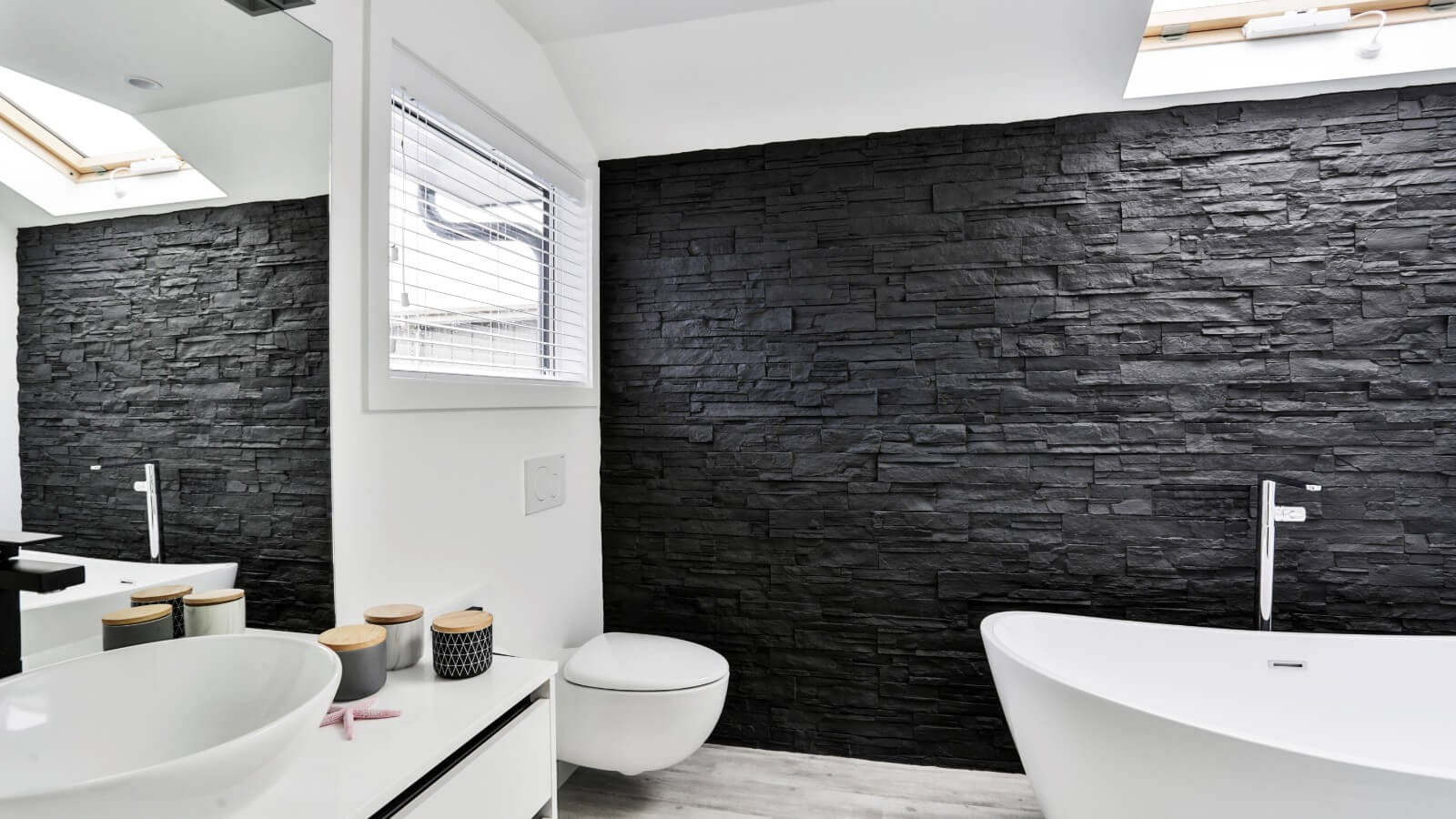 black stone wall for bathroom - muros