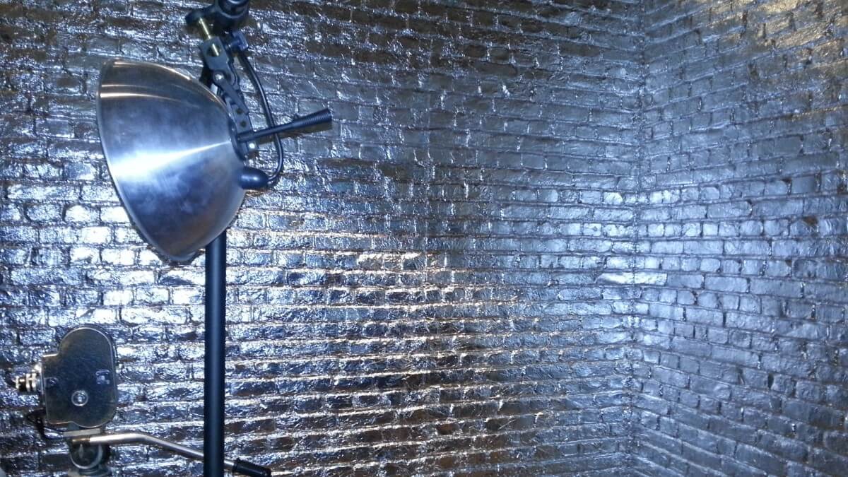 silver loft brick wall panel - muros