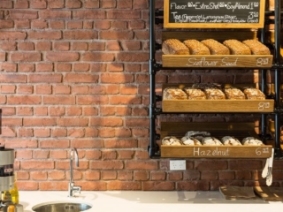 Burnt Red Loft Brotzeit 5