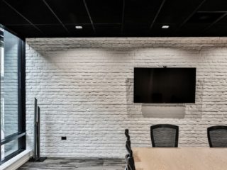 White Loft Colliers 3