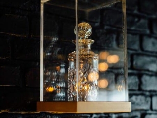 Commercial Hospitality Black Loft Brick