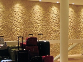 Commercial Retail White Castilian Flint Stone